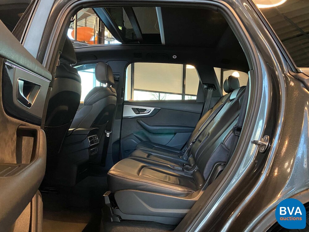 Audi Q7 3.0 TDI e-tron quattro S-line 373pk 2016, NG-904-G.