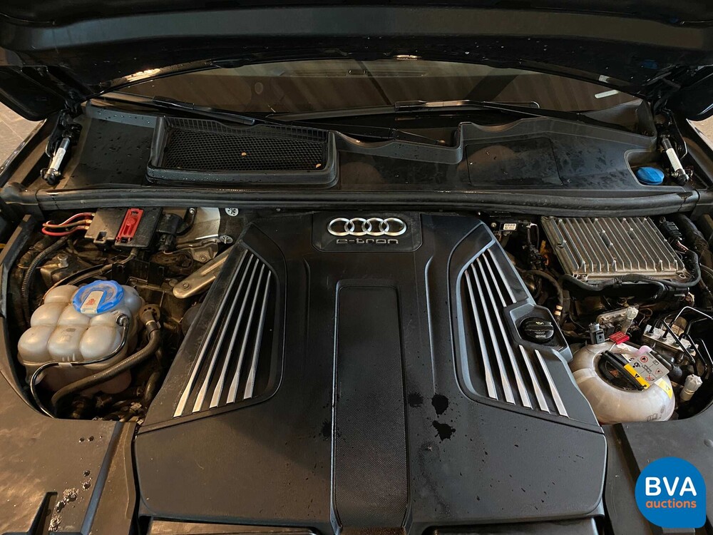 Audi Q7 3.0 TDI e-tron quattro S-line 373pk 2016, NG-904-G.