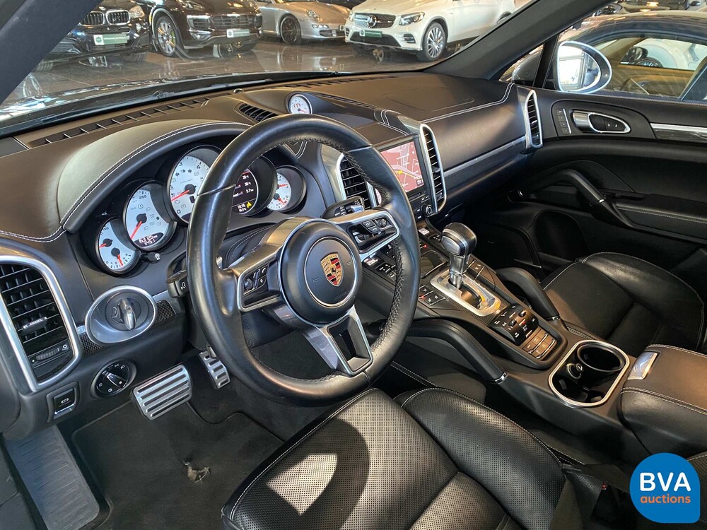 Porsche Cayenne 4.2 D S SportChrono 385pk 2017 Facelift -Org. NL, ND-061-B