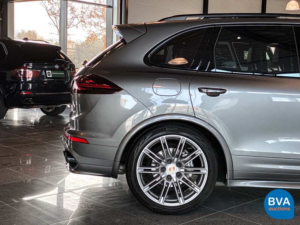 Porsche Cayenne 4.2 D S SportChrono 385pk 2017 Facelift -Org. NL, ND-061-B