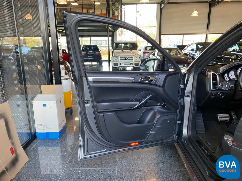 Porsche Cayenne 4.2 D S SportChrono 385pk 2017 Facelift -Org. NL, ND-061-B