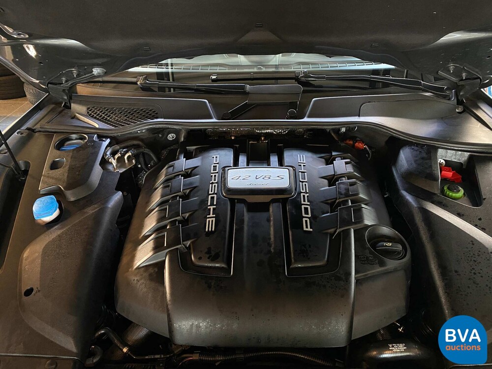 Porsche Cayenne 4.2 D S SportChrono 385pk 2017 Facelift -Org. NL, ND-061-B