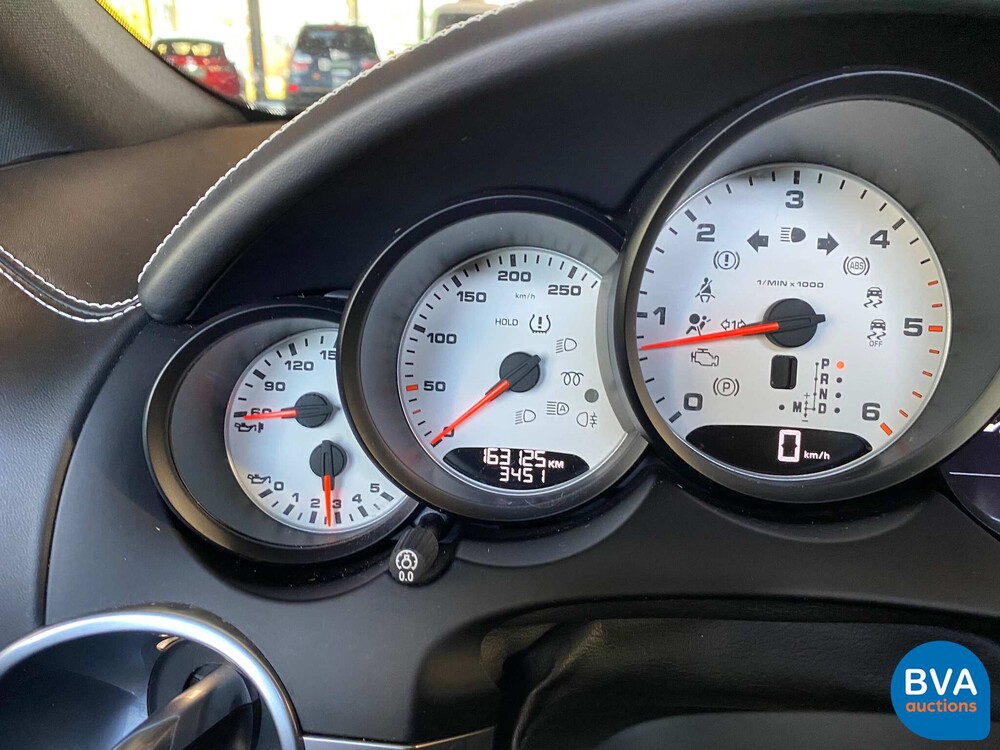 Porsche Cayenne 4.2 D S SportChrono 385pk 2017 Facelift -Org. NL, ND-061-B