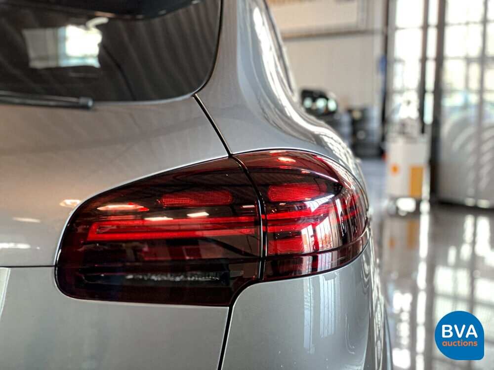 Porsche Cayenne 4.2 D S SportChrono 385pk 2017 Facelift -Org. NL, ND-061-B