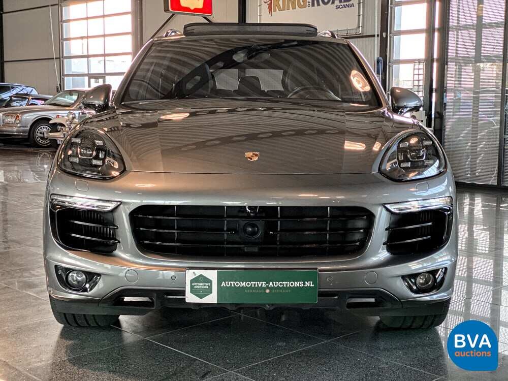 Porsche Cayenne 4.2 D S SportChrono 385pk 2017 Facelift -Org. NL, ND-061-B