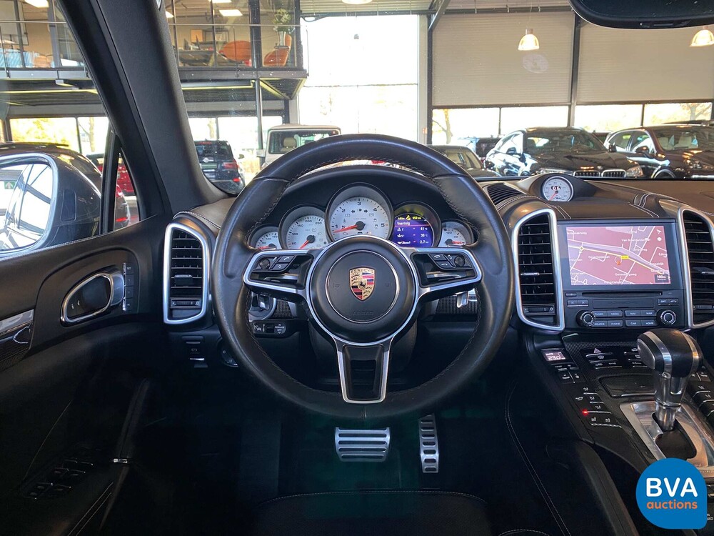 Porsche Cayenne 4.2 D S SportChrono 385pk 2017 Facelift -Org. NL, ND-061-B