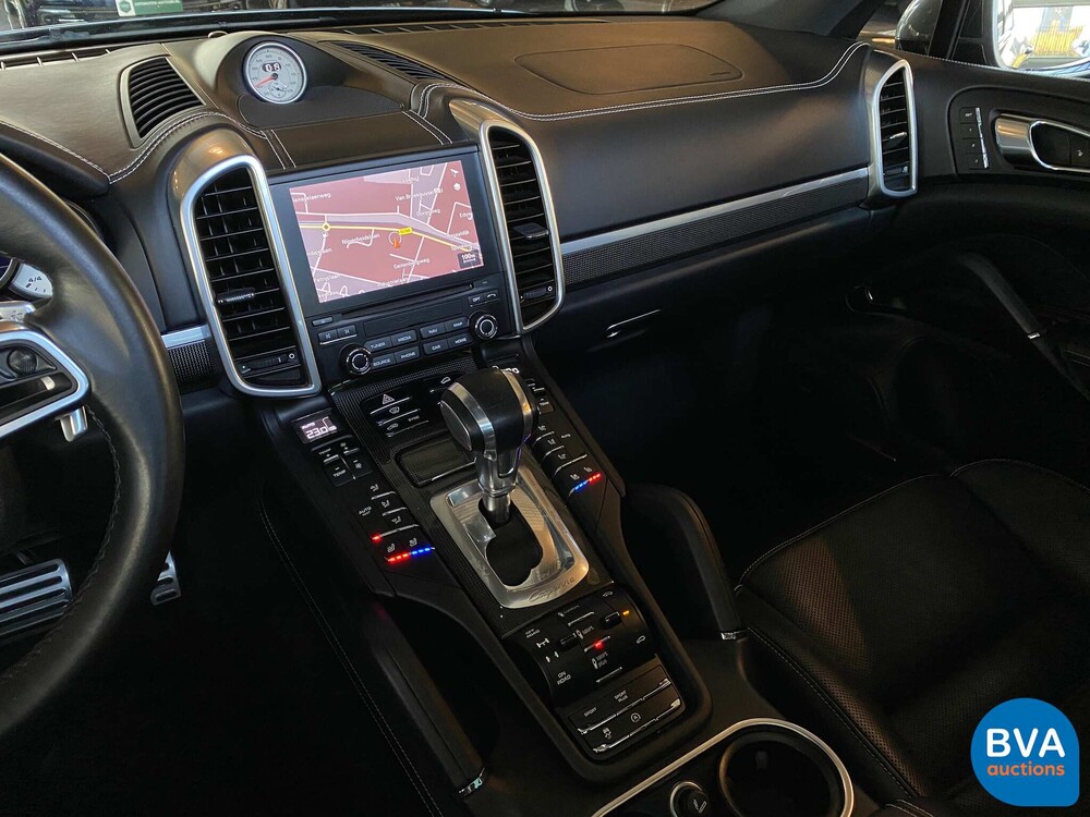 Porsche Cayenne 4.2 D S SportChrono 385pk 2017 Facelift -Org. NL, ND-061-B