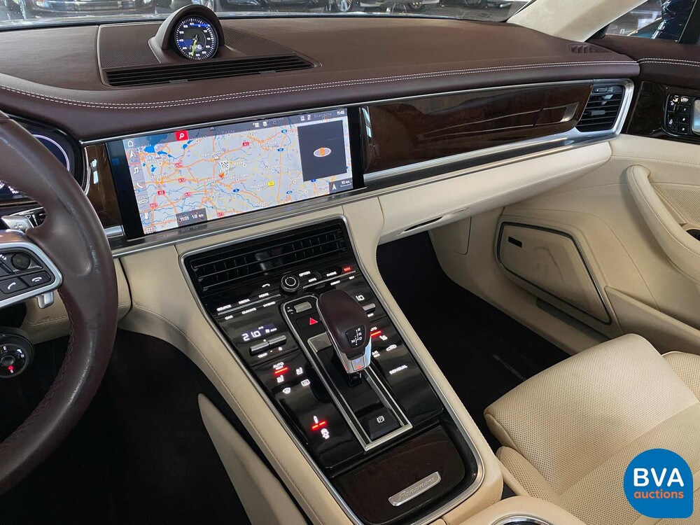 Porsche Panamera 4 E-Hybrid Executive (LWB) Sportchrono 462pk 2.9 V6 2018 MEIN -Org NL-.