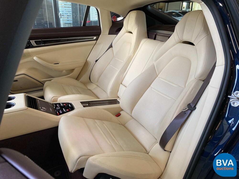 Porsche Panamera 4 E-Hybrid Executive (LWB) Sportchrono 462pk 2.9 V6 2018 MEIN -Org NL-.