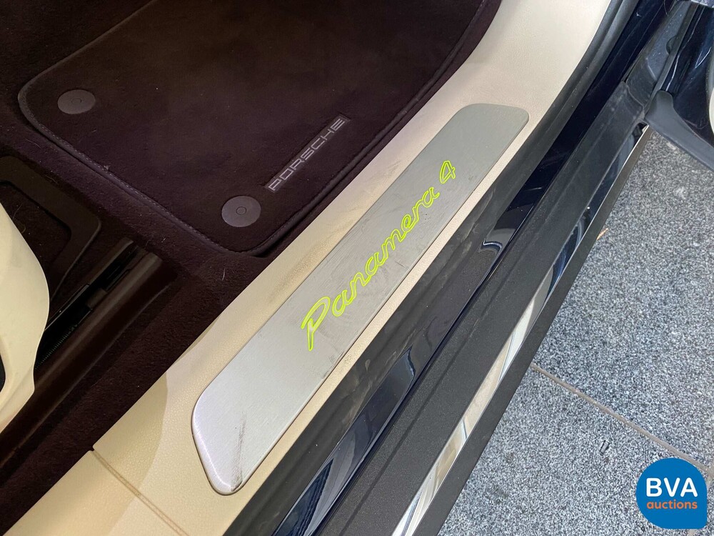 Porsche Panamera 4 E-Hybrid Executive (LWB) Sportchrono 462pk 2.9 V6 2018 MEIN -Org NL-.