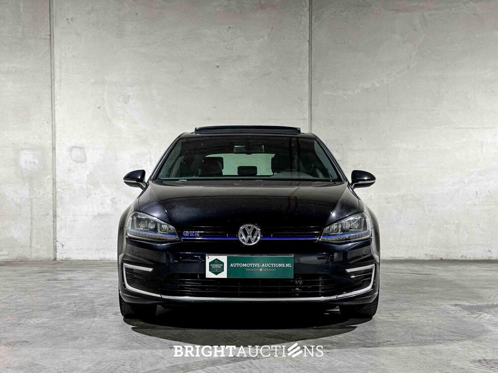 Volkswagen Golf GTE 1.4 TSI 150pk 2015 (Origineel-NL + 2e Eigenaar), HR-181-H
