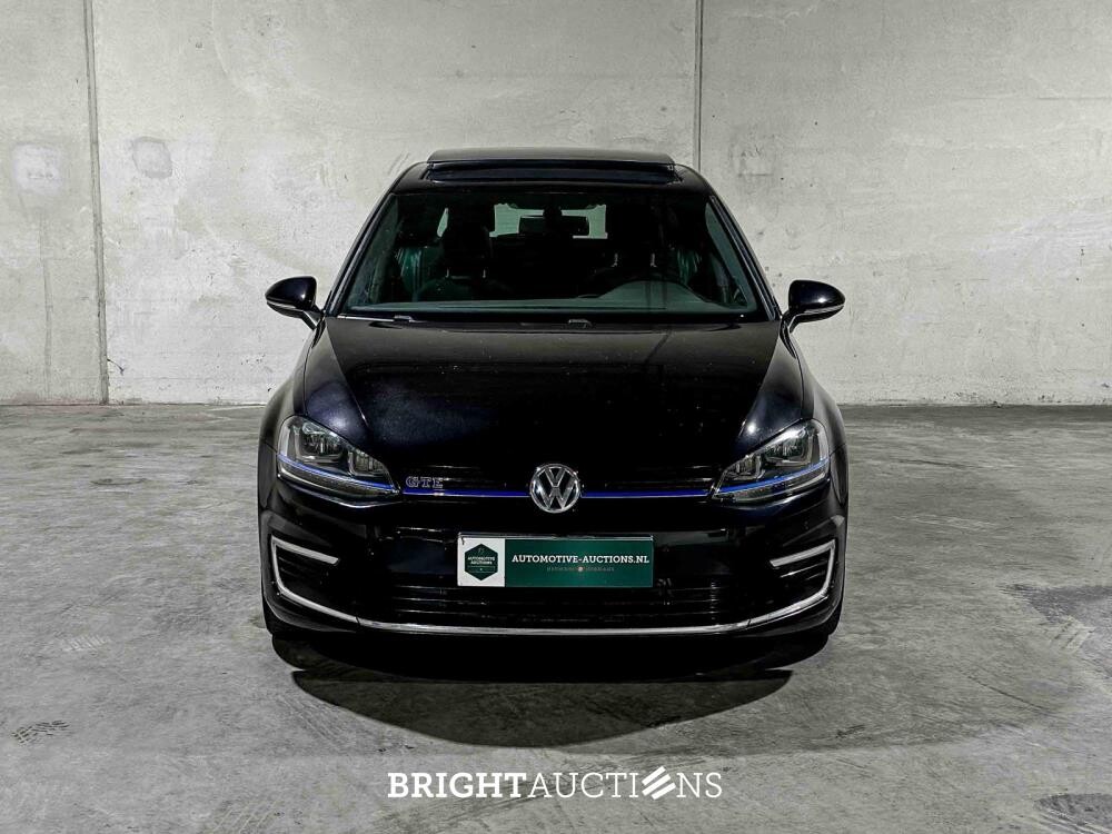 Volkswagen Golf GTE 1.4 TSI 150pk 2015 (Origineel-NL + 2e Eigenaar), HR-181-H