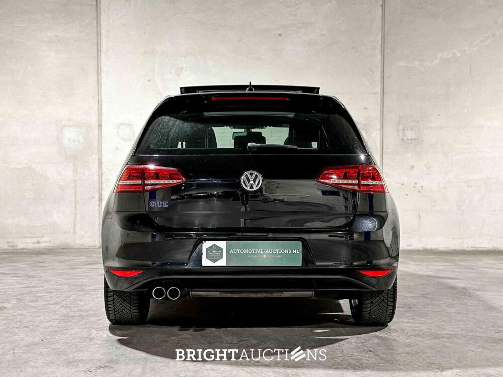 Volkswagen Golf GTE 1.4 TSI 150pk 2015 (Origineel-NL + 2e Eigenaar), HR-181-H