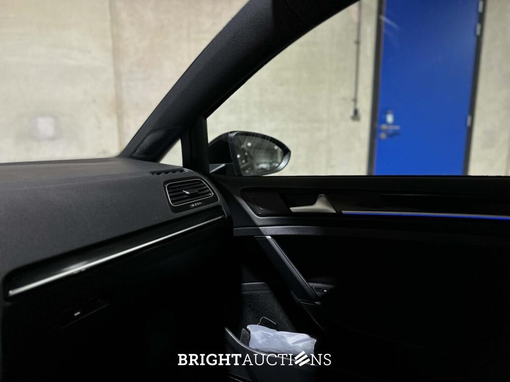 Volkswagen Golf GTE 1.4 TSI 150pk 2015 (Origineel-NL + 2e Eigenaar), HR-181-H