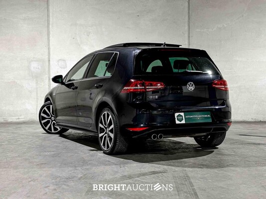 Volkswagen Golf GTE 1.4 TSI 150pk 2015 (Origineel-NL + 2e Eigenaar), HR-181-H