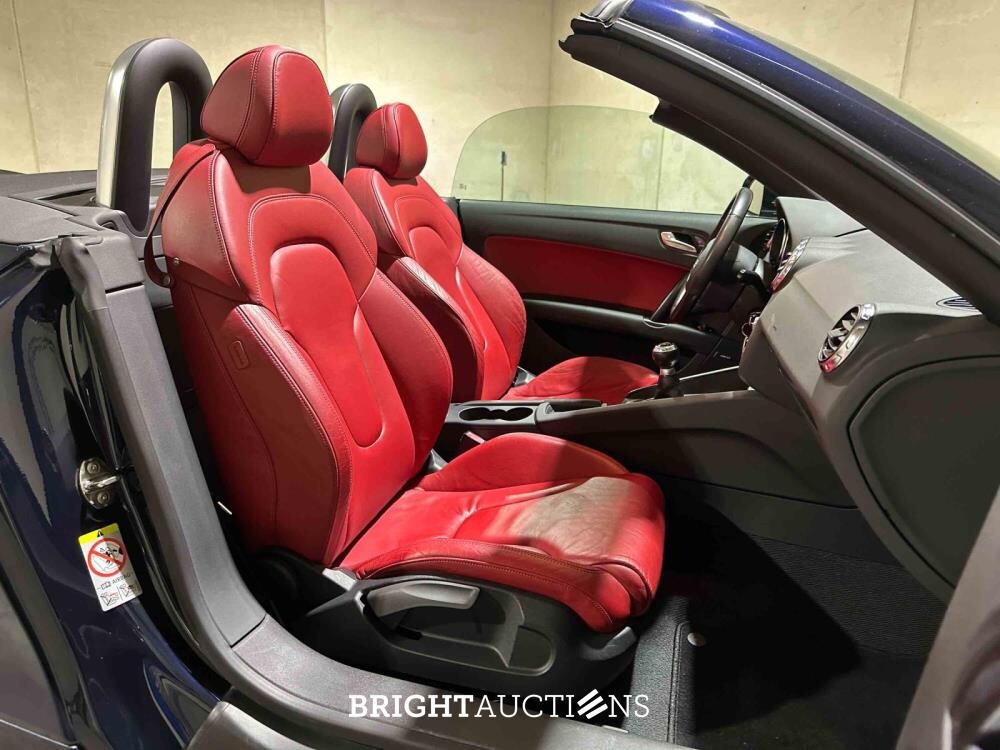 Audi TT Roadster 2.0 200pk 2008, J-005-XZ