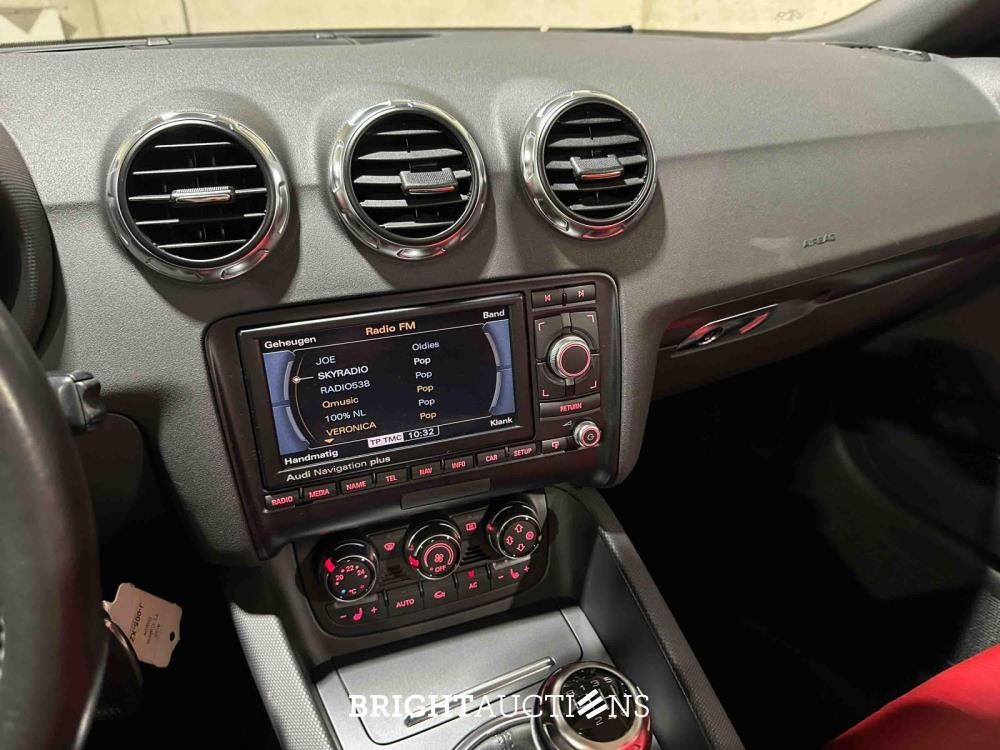 Audi TT Roadster 2.0 200pk 2008, J-005-XZ