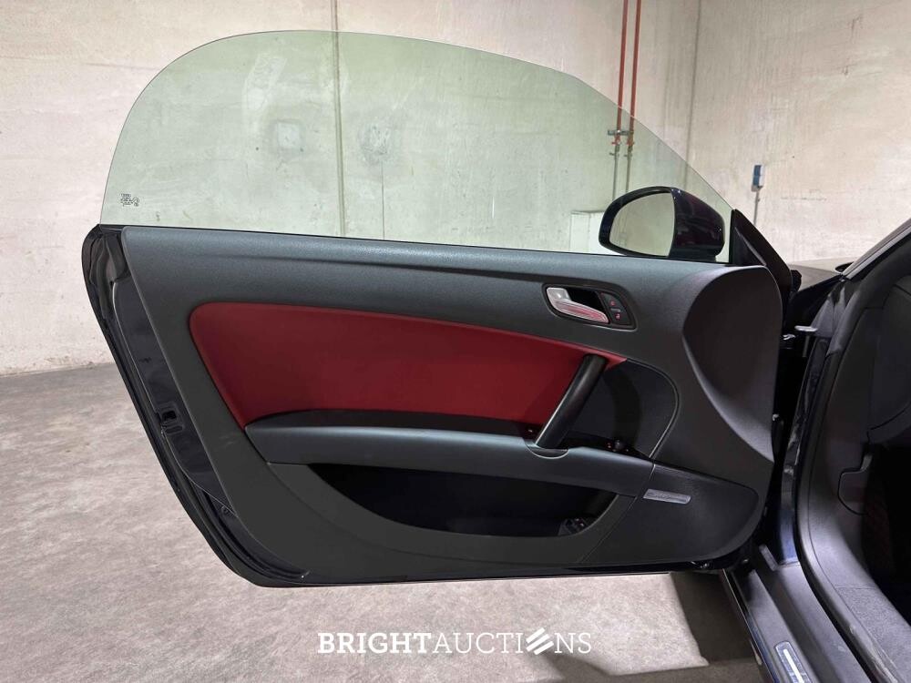 Audi TT Roadster 2.0 200pk 2008, J-005-XZ