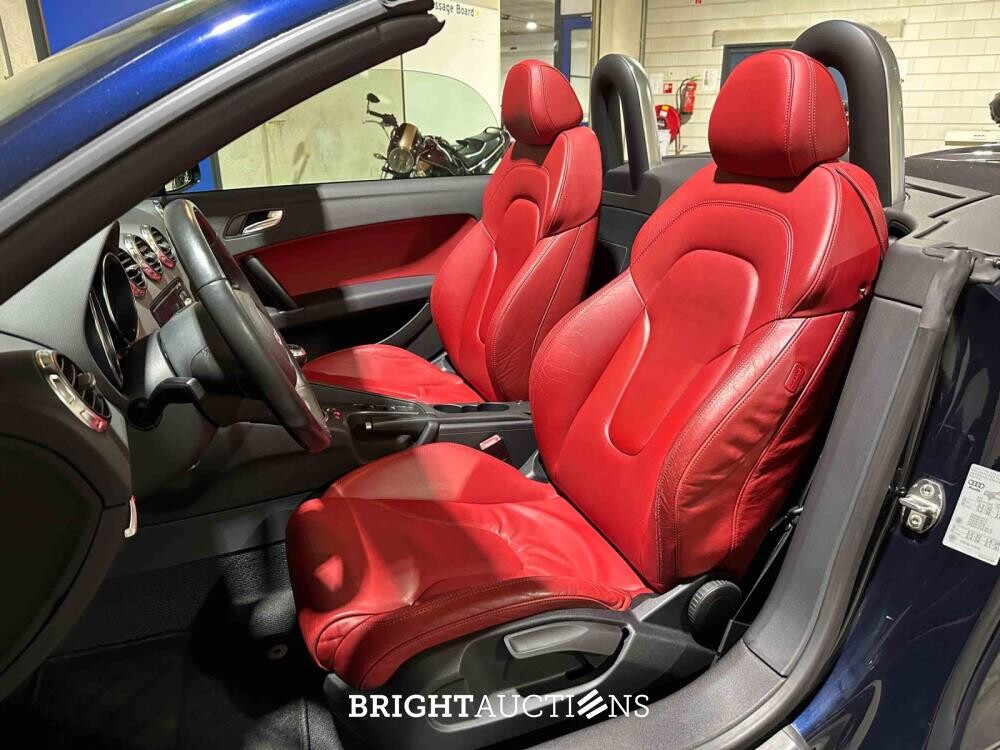 Audi TT Roadster 2.0 200pk 2008, J-005-XZ