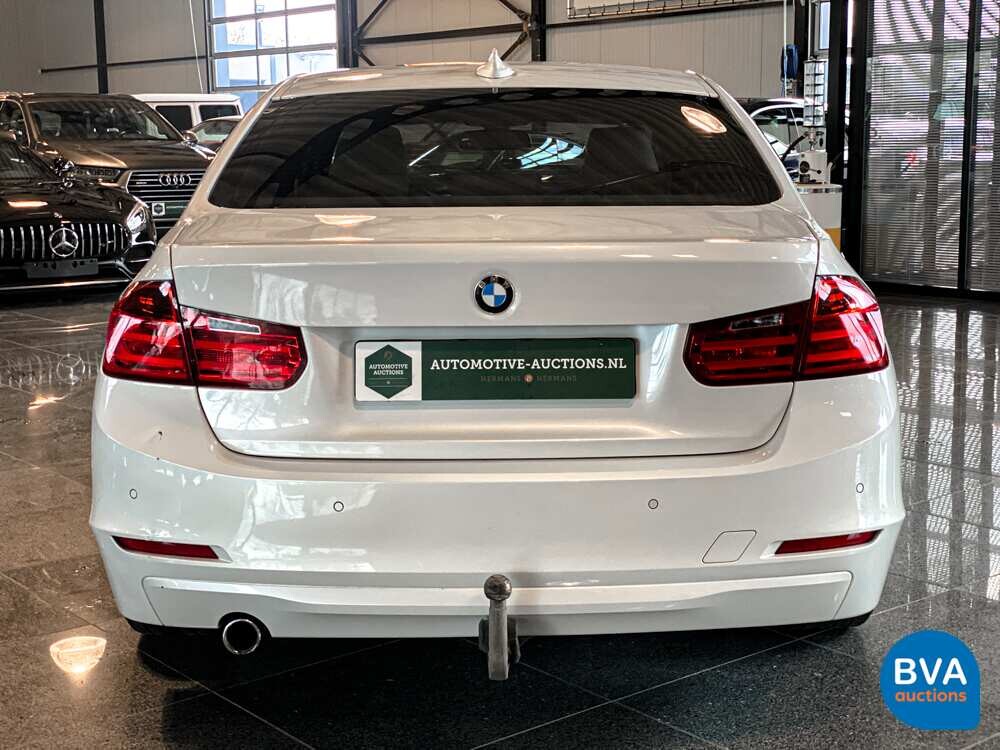 BMW 320D High Executive 3er 163pk 2014 -Org NL-, 4-TRS-12.