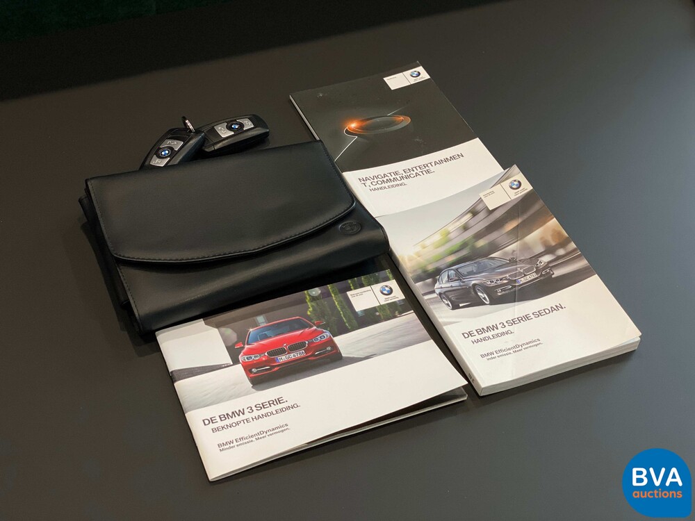 BMW 320D High Executive 3er 163pk 2014 -Org NL-, 4-TRS-12.