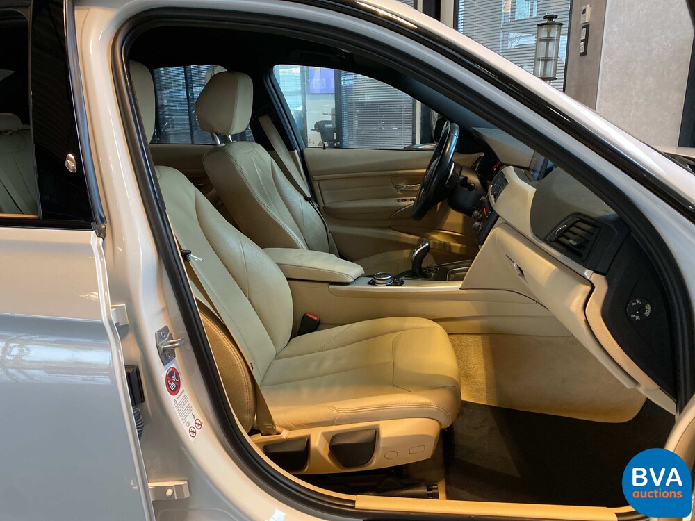 BMW 320D High Executive 3er 163pk 2014 -Org NL-, 4-TRS-12.