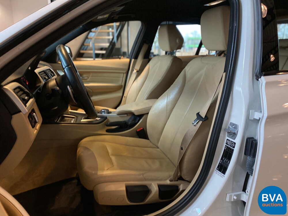 BMW 320D High Executive 3er 163pk 2014 -Org NL-, 4-TRS-12.