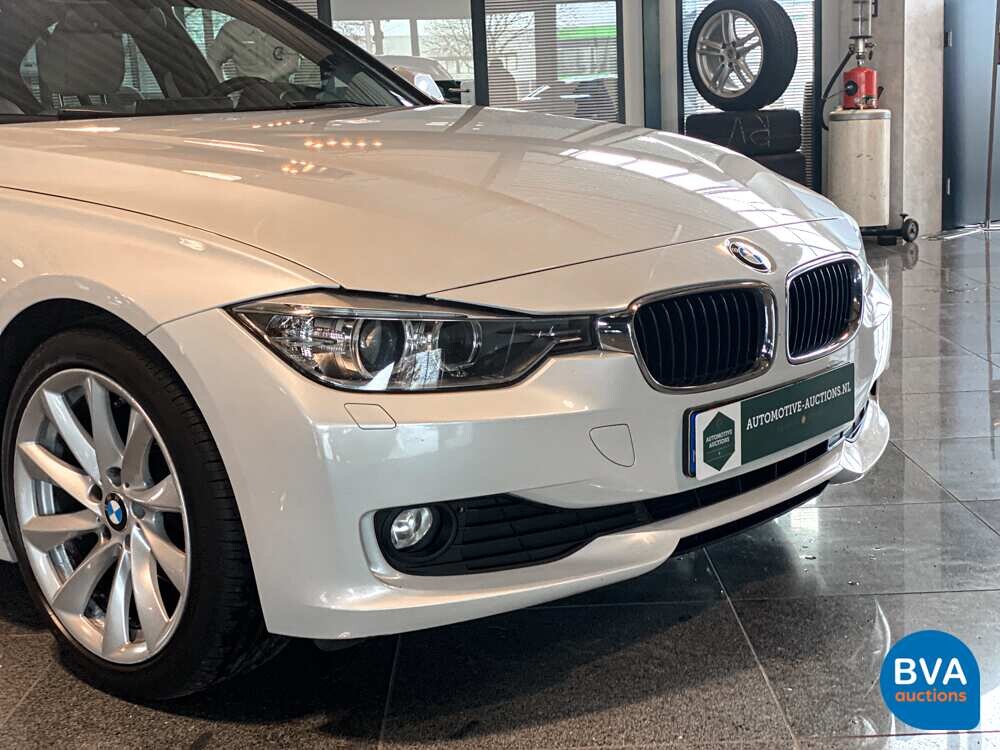 BMW 320D High Executive 3er 163pk 2014 -Org NL-, 4-TRS-12.