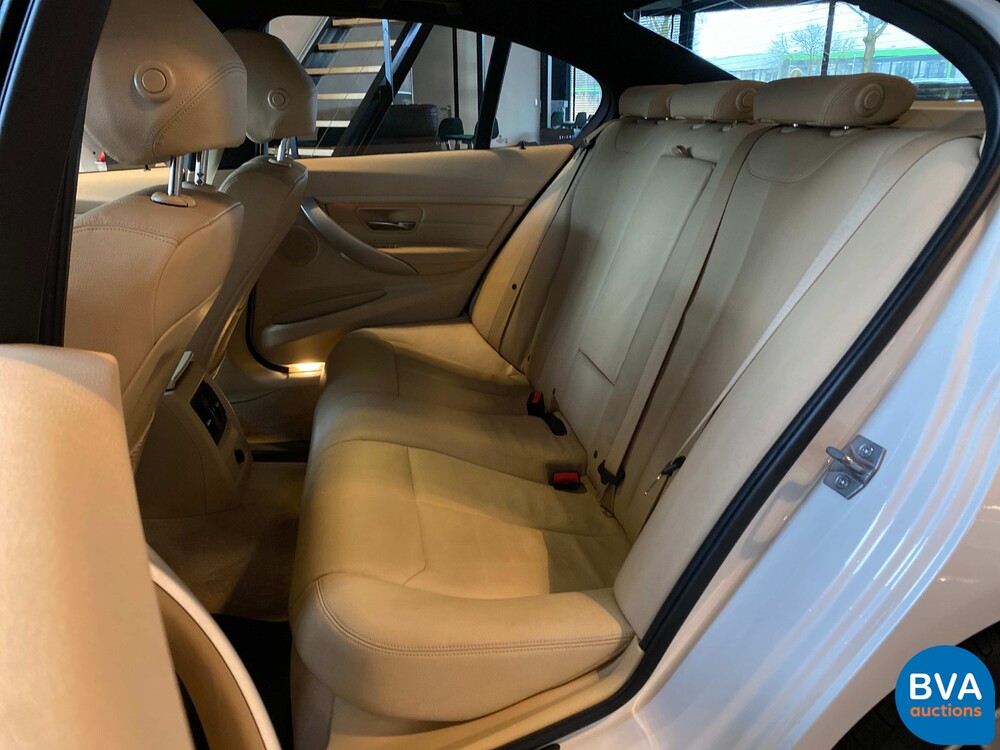 BMW 320D High Executive 3er 163pk 2014 -Org NL-, 4-TRS-12.