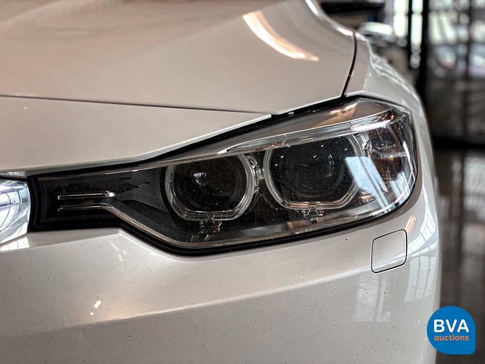 BMW 320D High Executive 3er 163pk 2014 -Org NL-, 4-TRS-12.