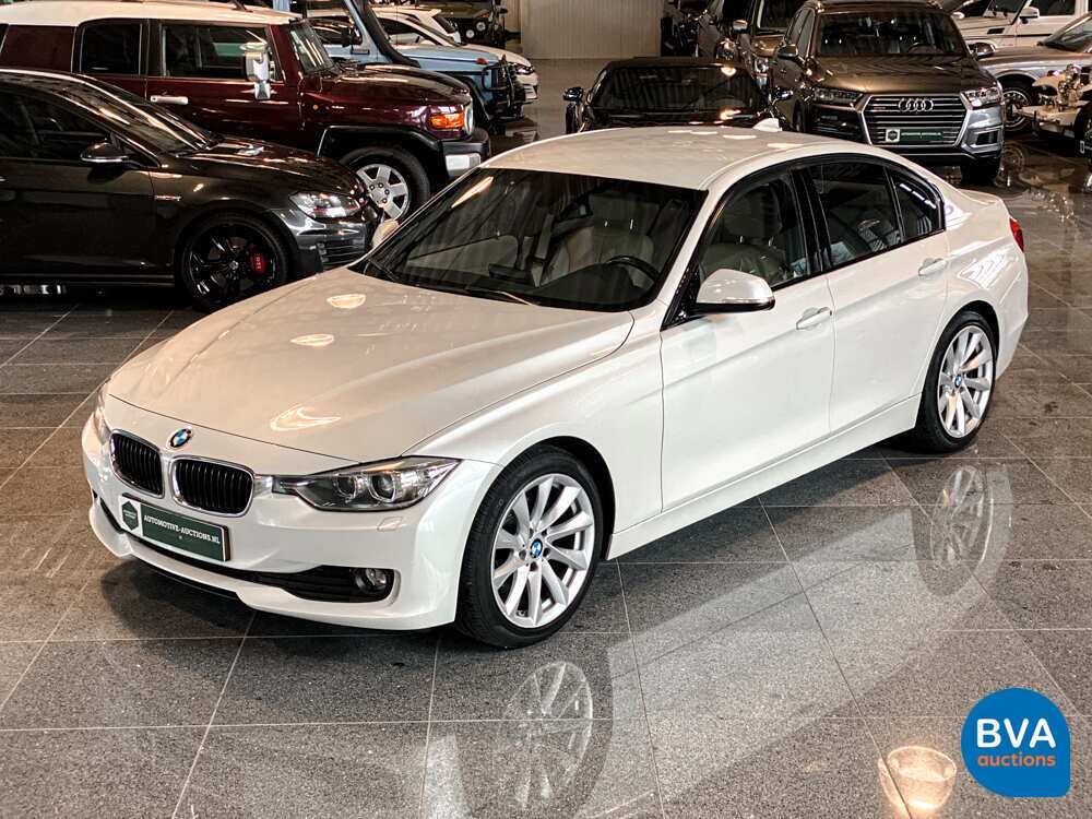BMW 320D High Executive 3er 163pk 2014 -Org NL-, 4-TRS-12.