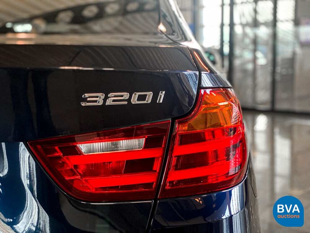 BMW 320i Gran Turismo 3er High Executive 184pk 2014 -Org NL-, 6-SXX-98.