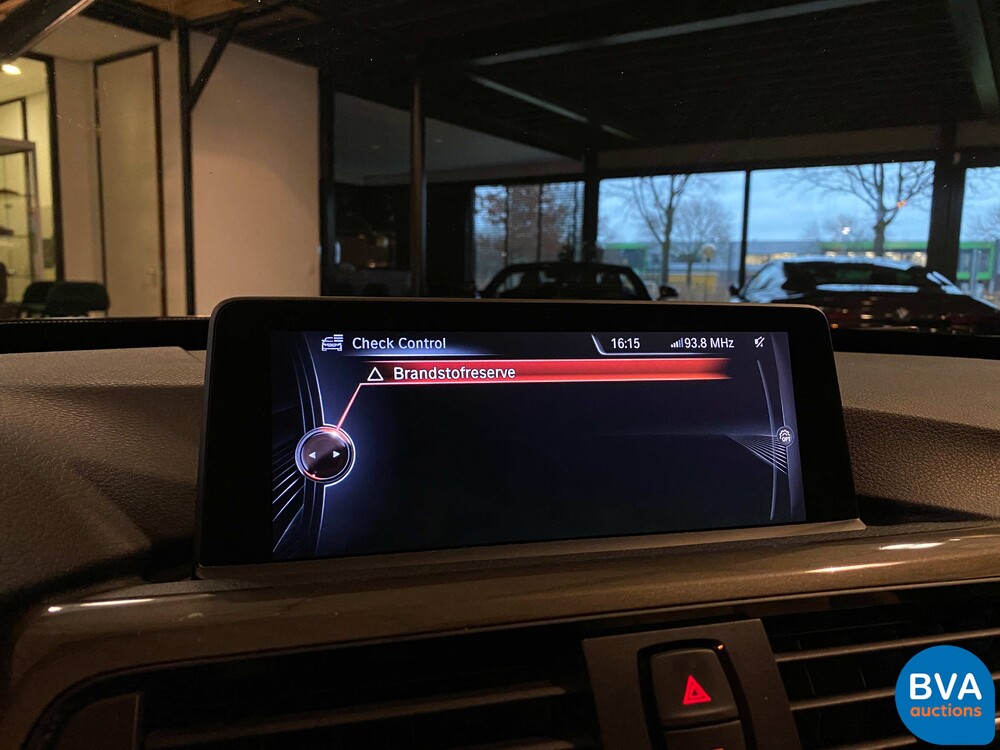 BMW 320i Gran Turismo 3er High Executive 184pk 2014 -Org NL-, 6-SXX-98.