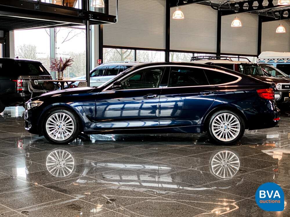 BMW 320i Gran Turismo 3er High Executive 184pk 2014 -Org NL-, 6-SXX-98.