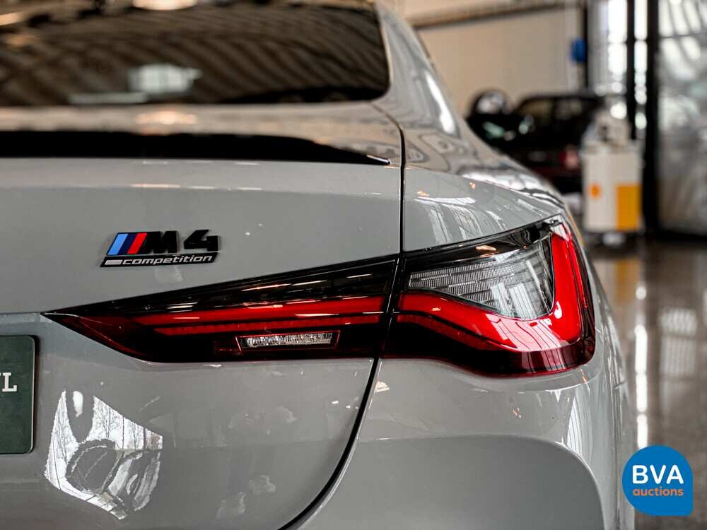 BMW M4 Competition 510PS Coupe 2021 NW MODELL -GARANTIE-.