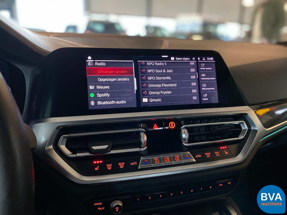 BMW M4 Competition 510PS Coupe 2021 NW MODELL -GARANTIE-.