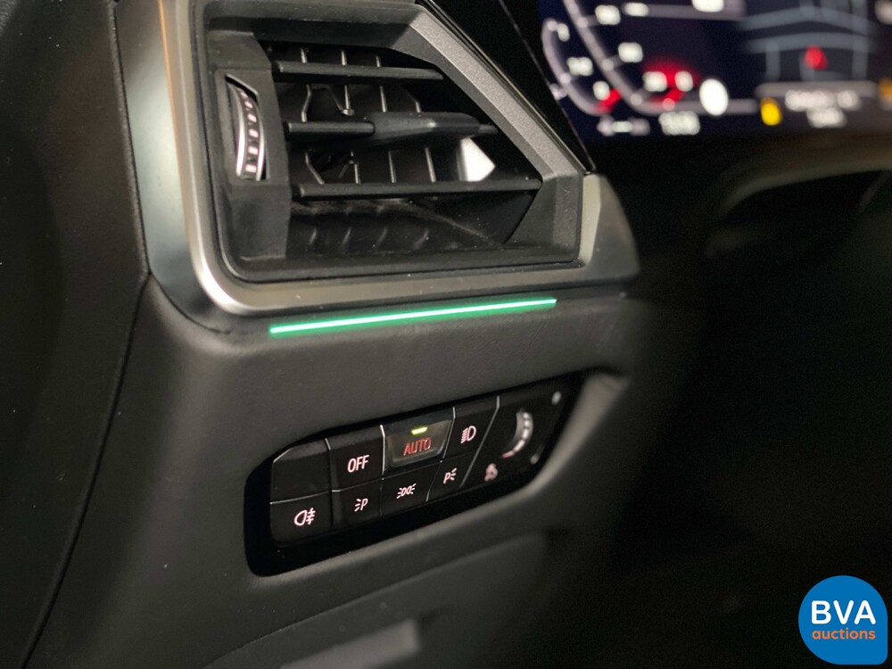 BMW M4 Competition 510PS Coupe 2021 NW MODELL -GARANTIE-.