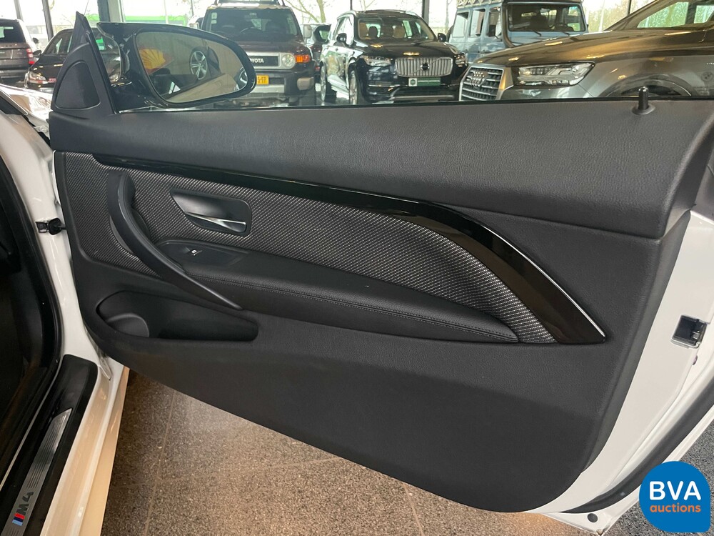 BMW M4 Competition Coupé M-Sport 450PS 2017 M-PERFORMANCE.