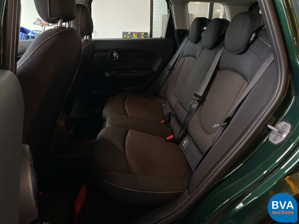 Mini-Clubmann 1.5D 116 PS 2016 British Racing Green Mini Cooper.