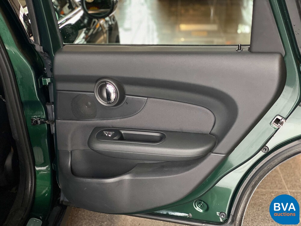 Mini-Clubmann 1.5D 116 PS 2016 British Racing Green Mini Cooper.