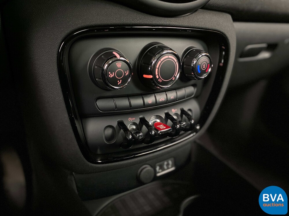 Mini-Clubmann 1.5D 116 PS 2016 British Racing Green Mini Cooper.