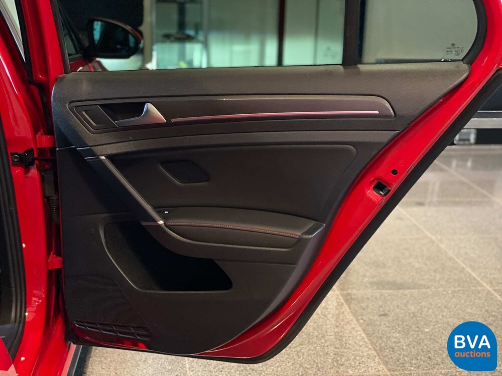 Volkswagen Golf GTI Performance 2.0 TSI FACELIFT 245pk 2017, NL Registrierung.