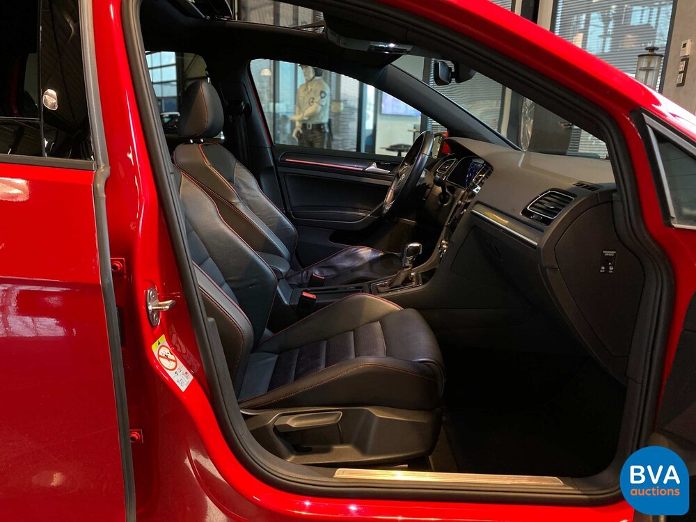 Volkswagen Golf GTI Performance 2.0 TSI FACELIFT 245pk 2017, NL Registrierung.