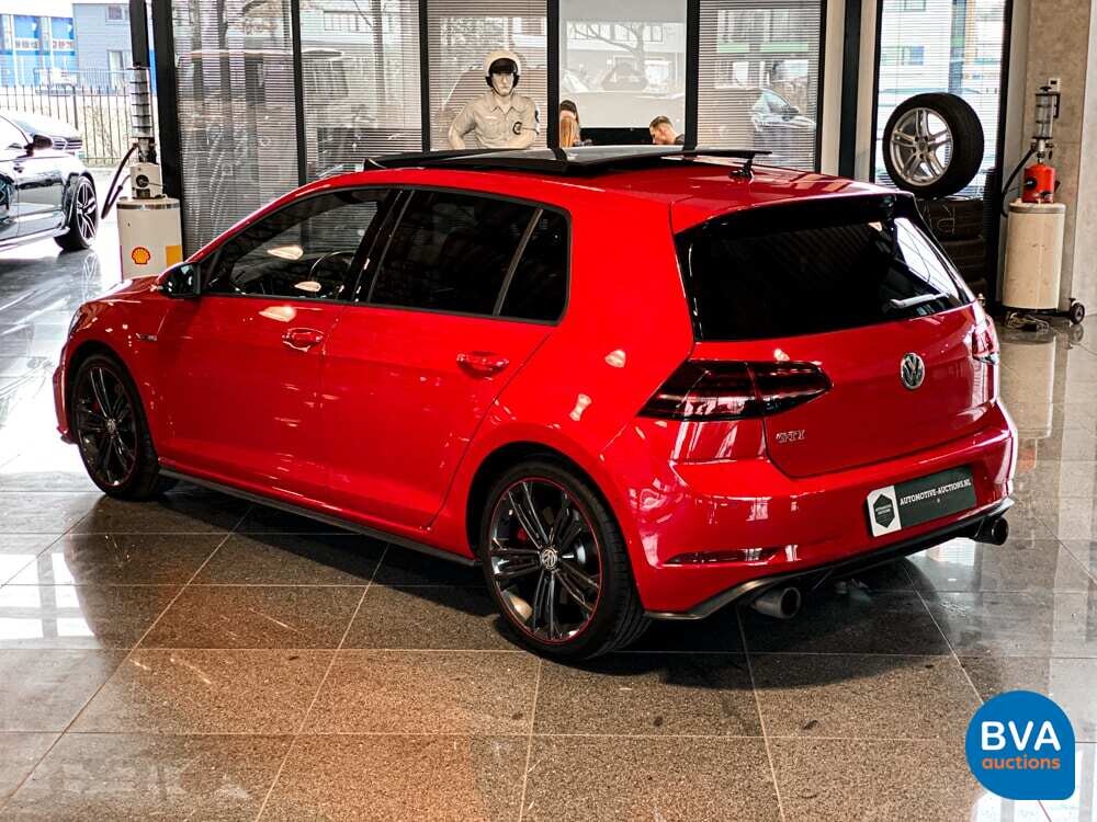 Volkswagen Golf GTI Performance 2.0 TSI FACELIFT 245pk 2017, NL Registrierung.