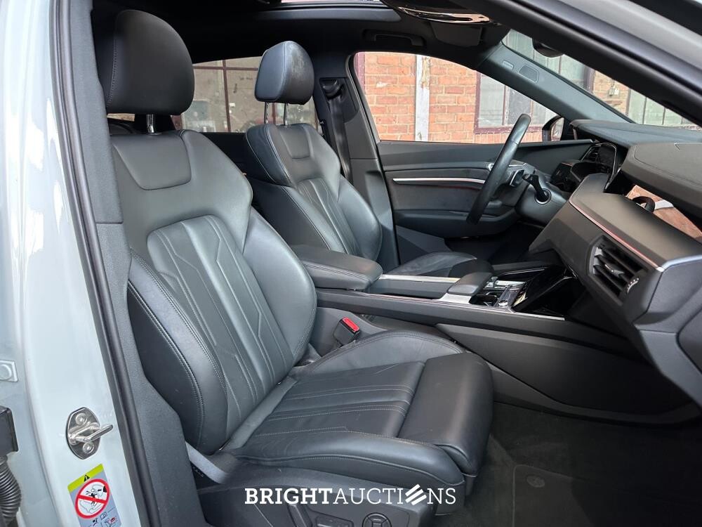 Audi e-tron 55 Quattro Advanced Pro Line Plus 95 kWh 360pk 2018, J-153-SR