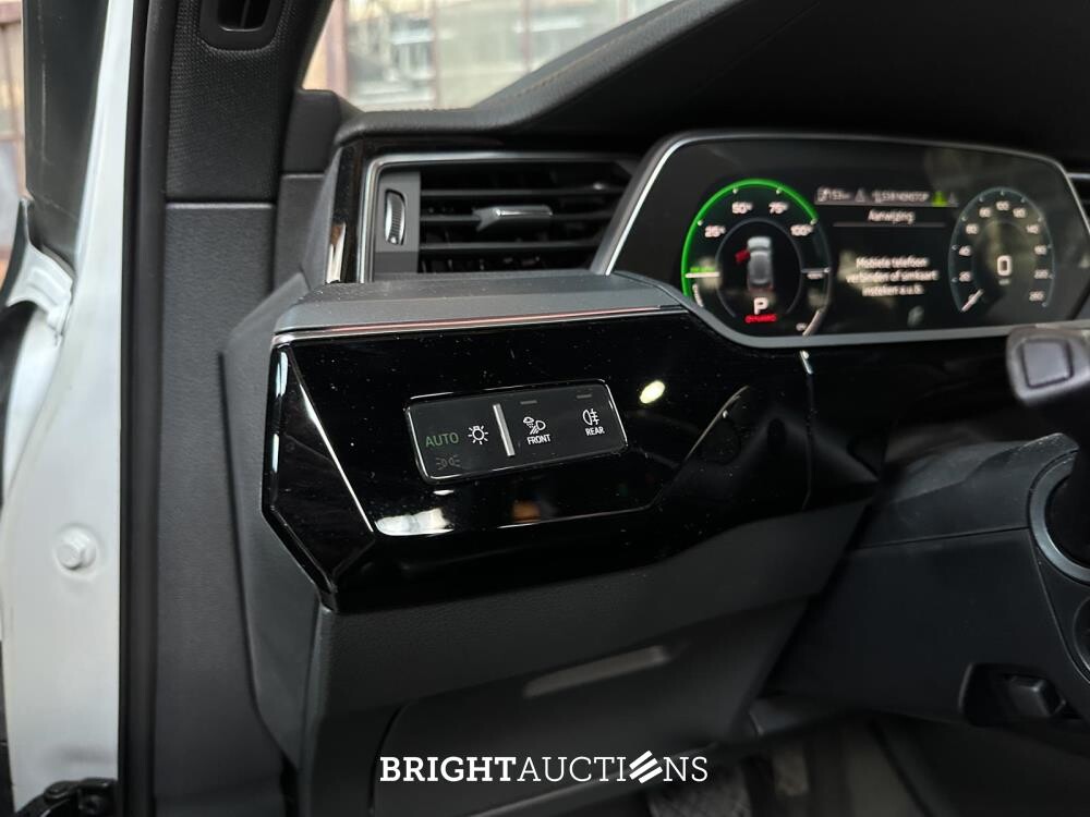 Audi e-tron 55 Quattro Advanced Pro Line Plus 95 kWh 360pk 2018, J-153-SR