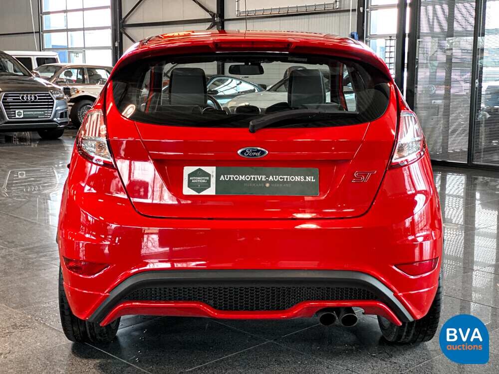Ford Fiesta ST 182 PS 2016.