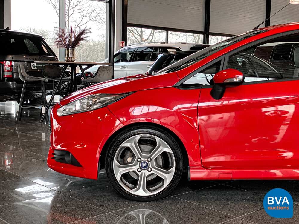Ford Fiesta ST 182 PS 2016.