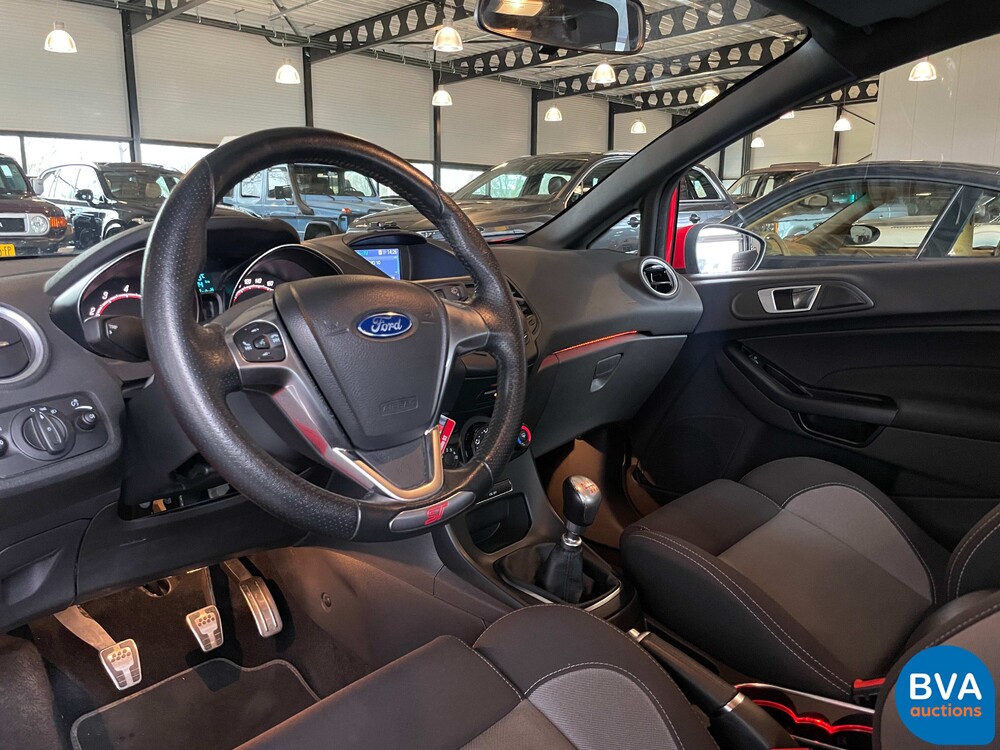 Ford Fiesta ST 182 PS 2016.