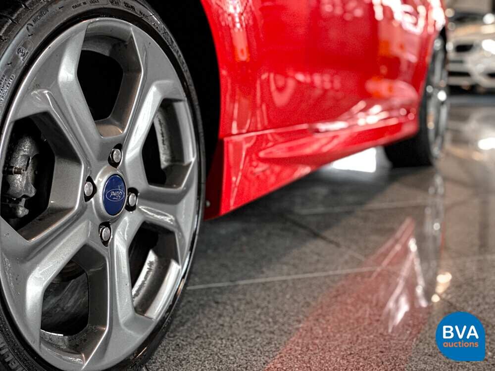 Ford Fiesta ST 182 PS 2016.